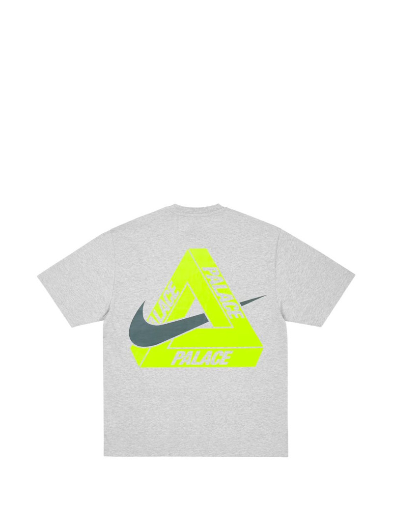 PALACE Tri-Swoosh print T-shirt outlook