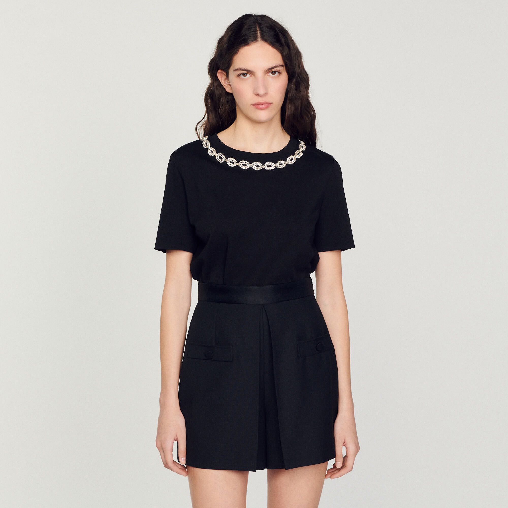 HIGH-WAISTED SHORTS WITH BUTTONS - 5