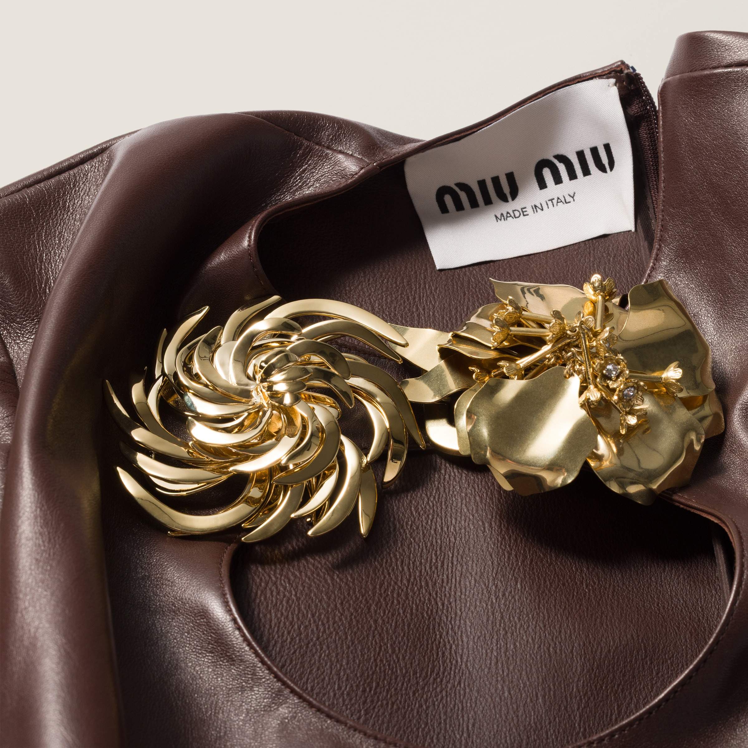 Metal brooch - 2