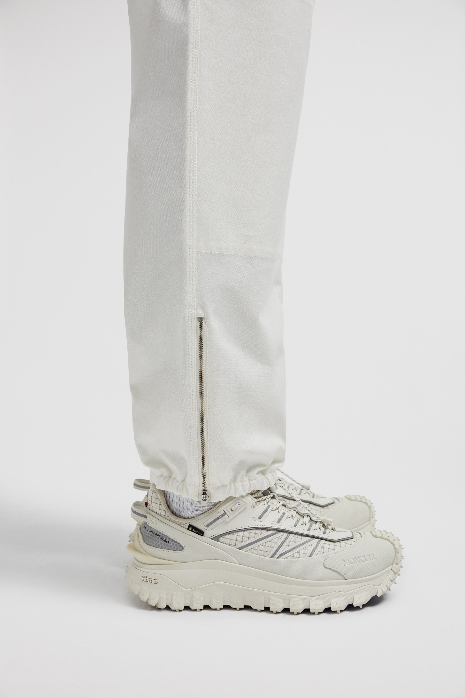 Embroidered Logo Cotton Jogging Pants - 7