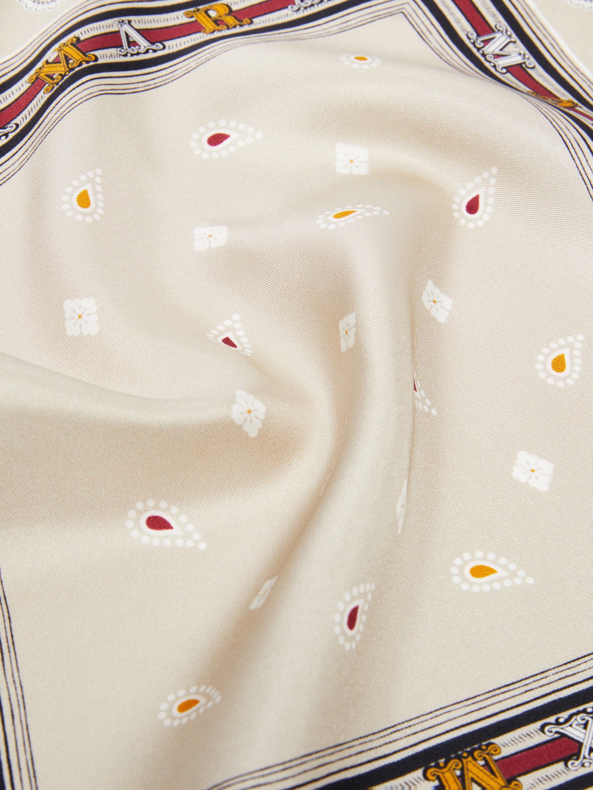 CARRE31 Printed silk pocket square - 3
