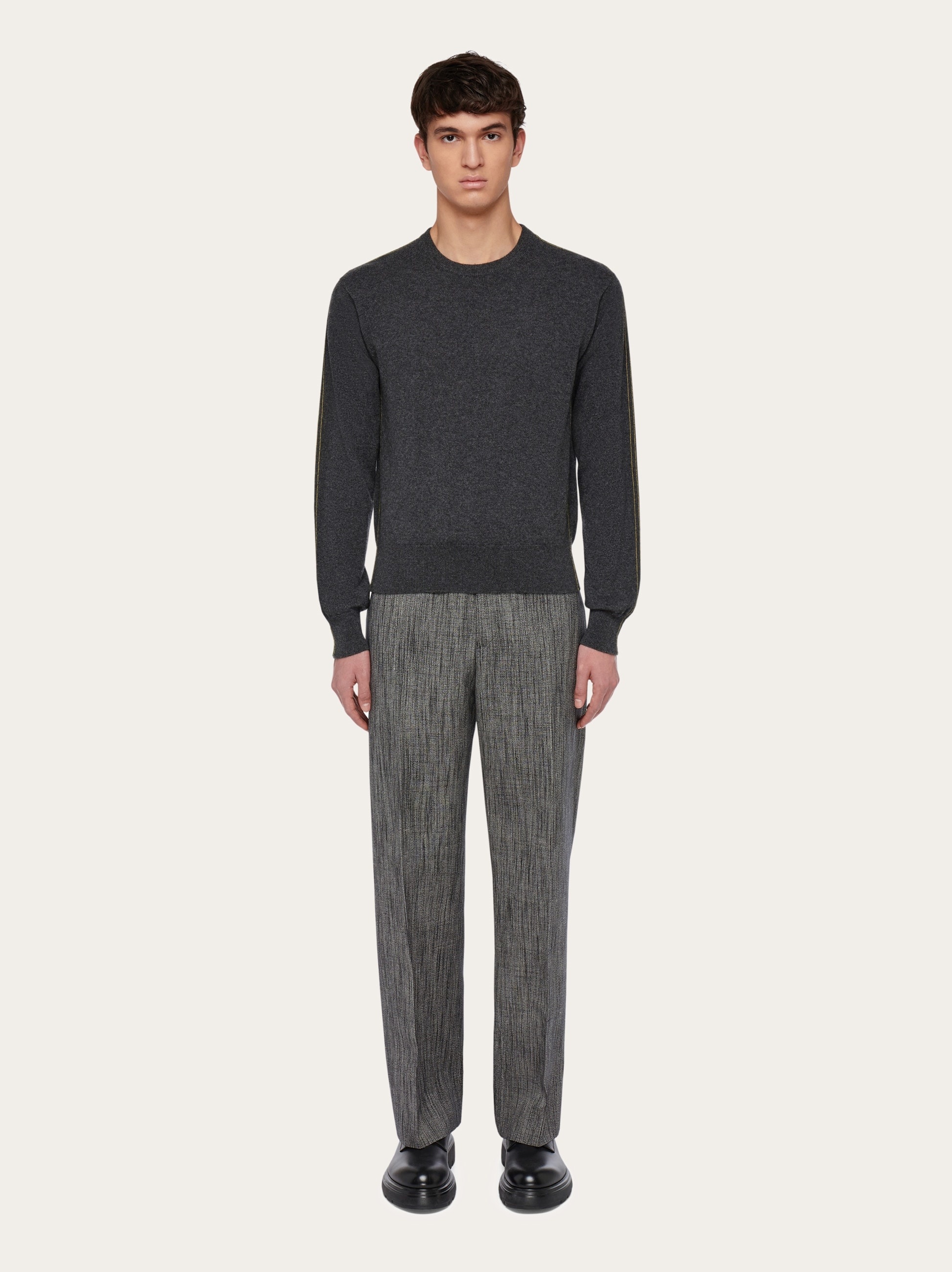 Cashmere crew neck sweater - 7