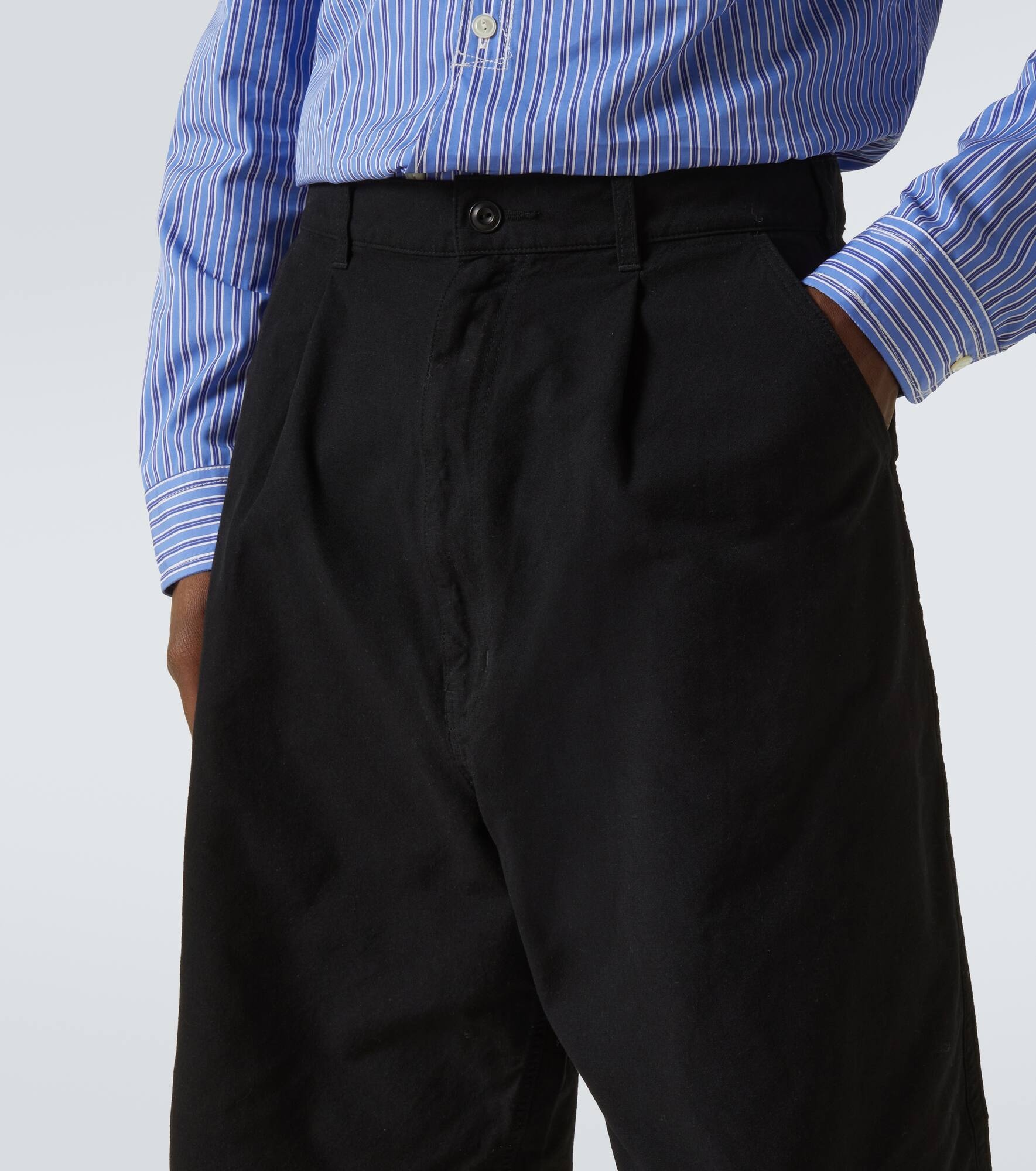 Pleated high-rise shorts - 5