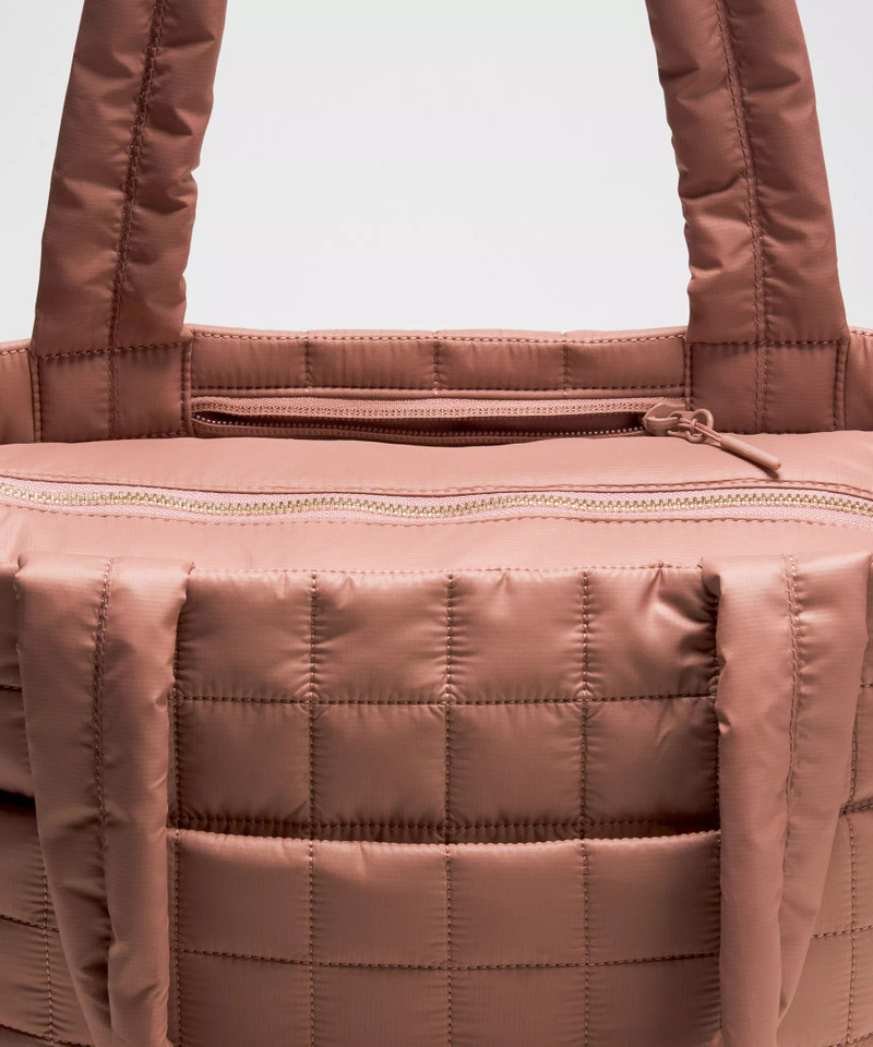 Quilted Grid Tote Bag 12L 5