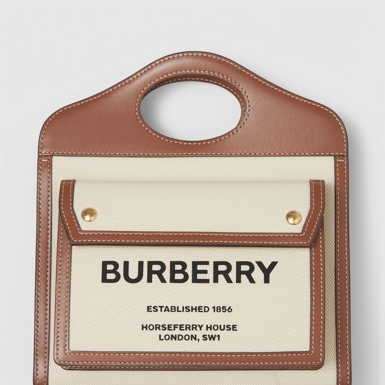 Burberry Mini Purse – Sequels Resale Boutique