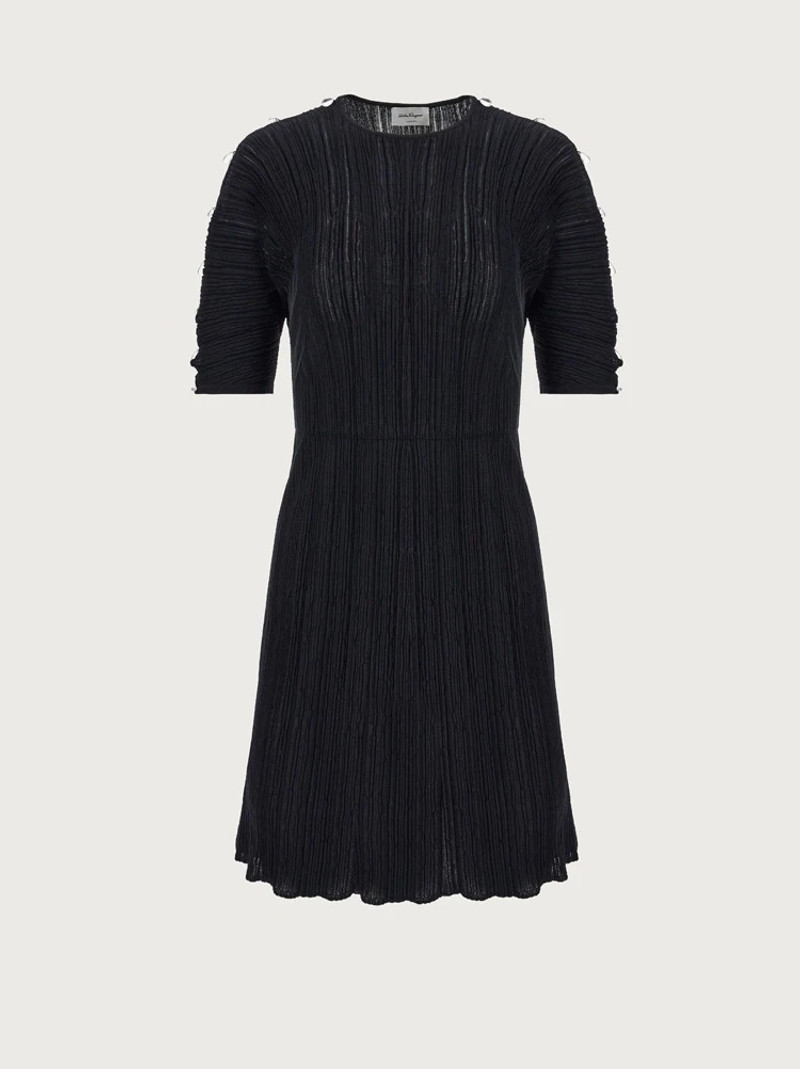 DRESS WITH CUT OUT 1