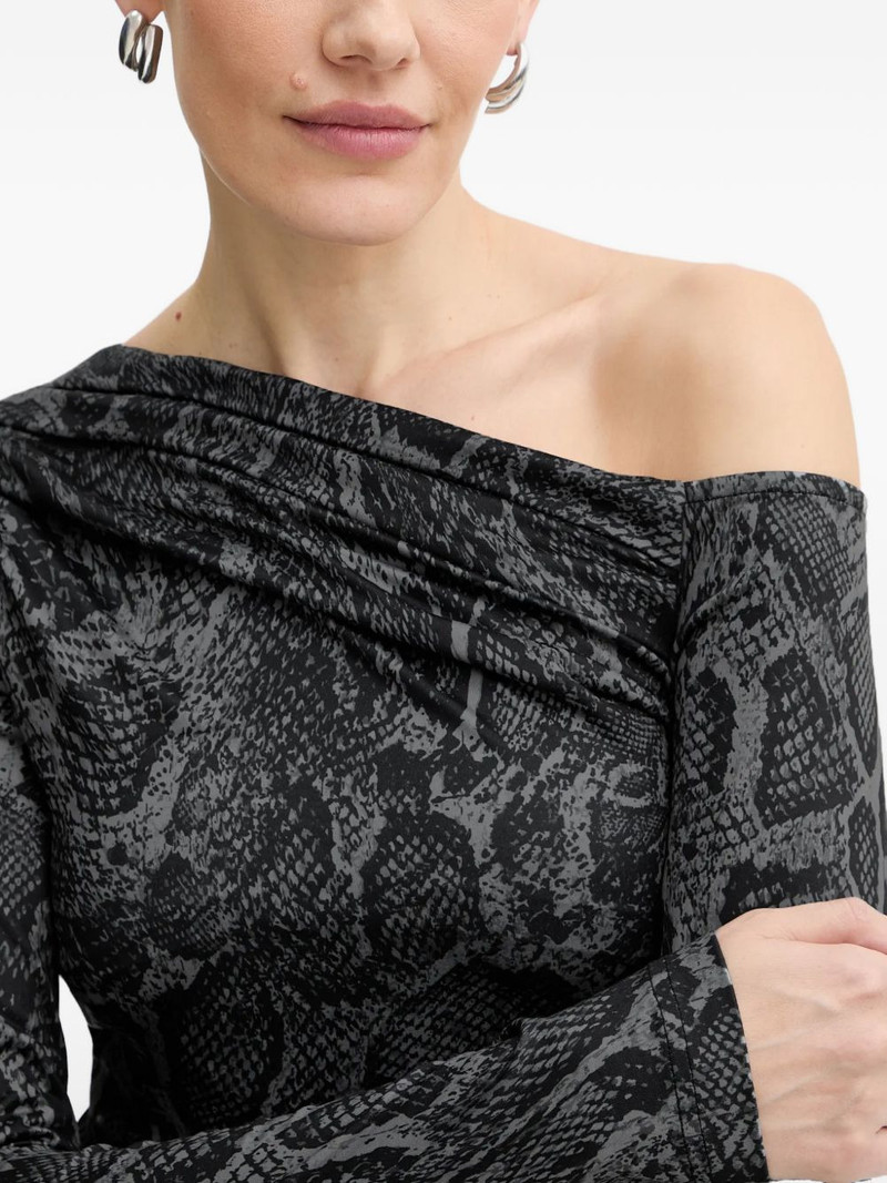 Anita one-shoulder patterned top 4