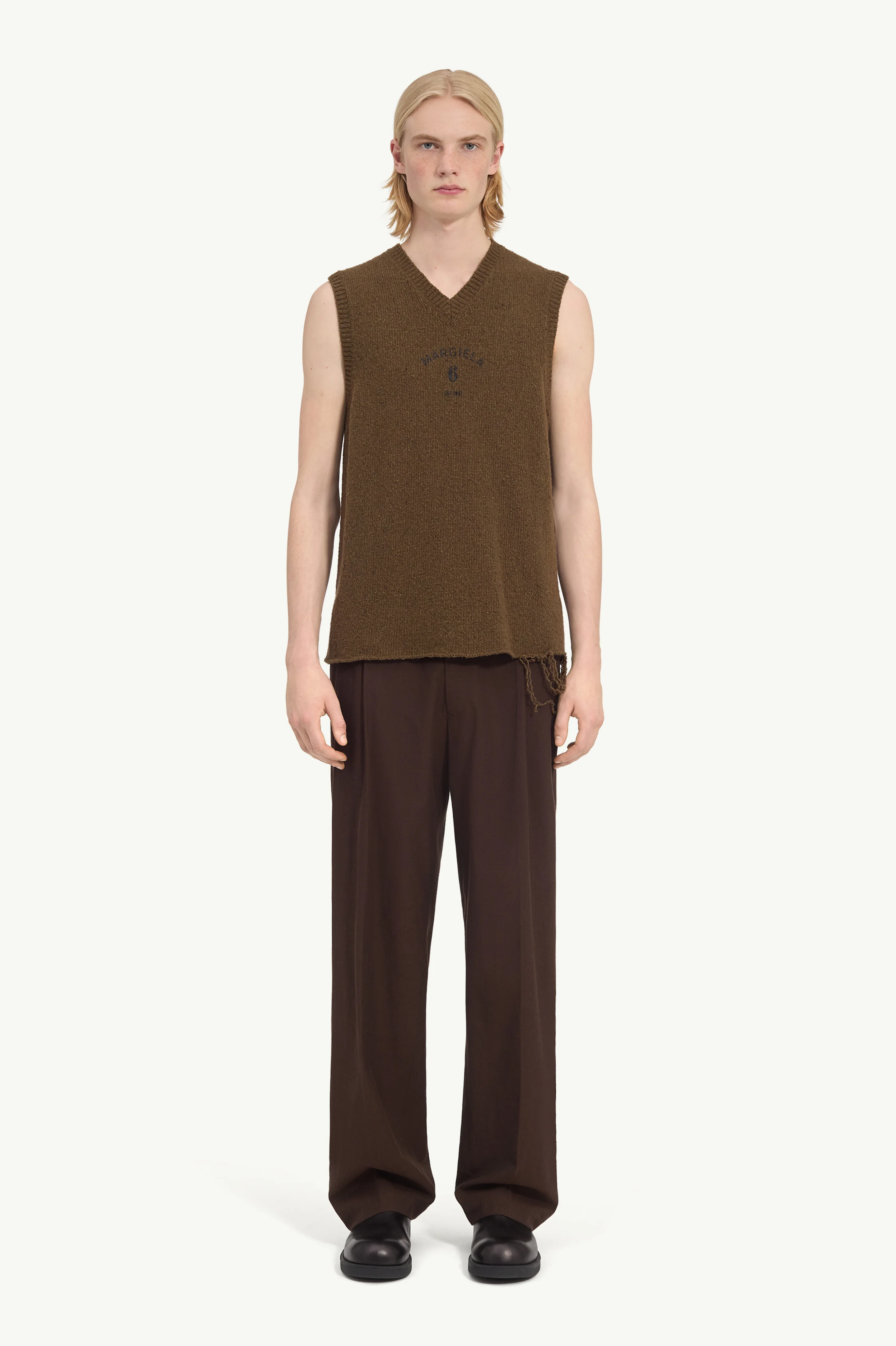 Wool sweater vest - 1