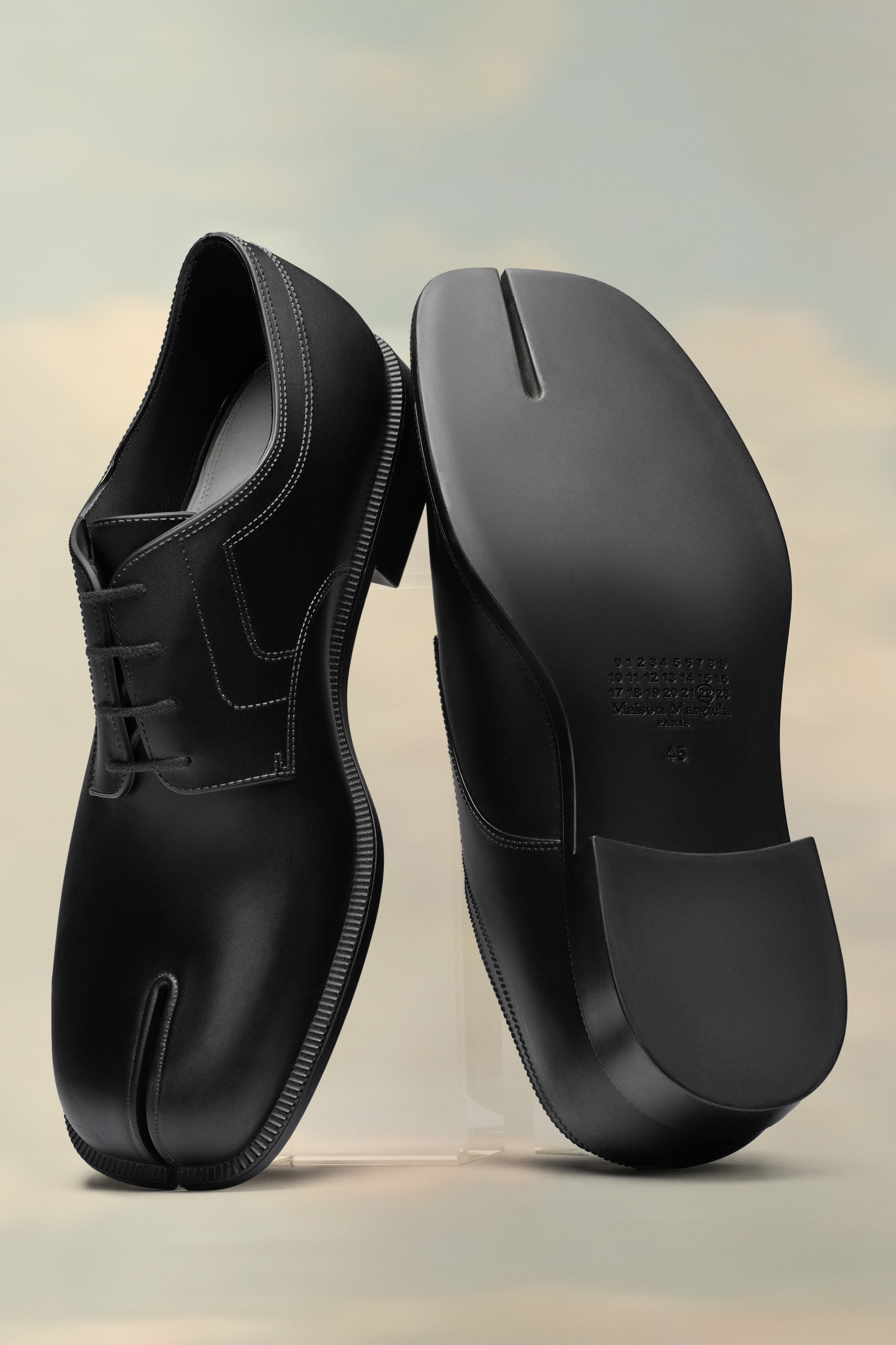 Tabi Rubber Brogues - 2