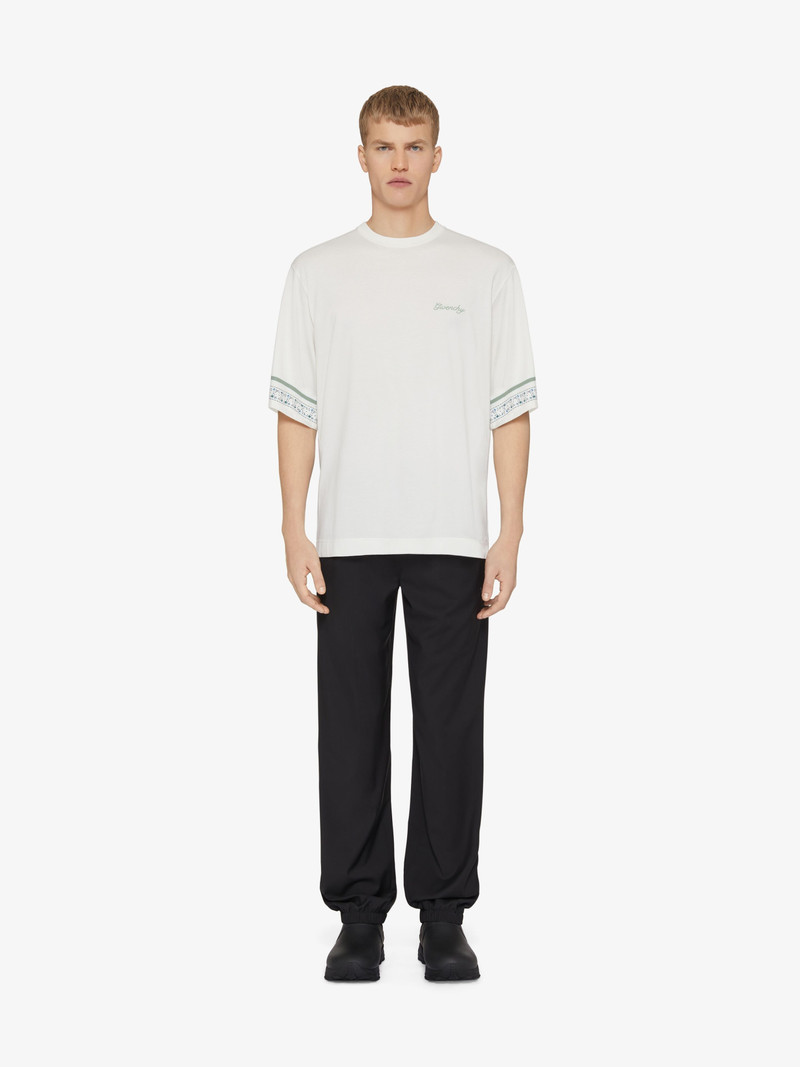 Givenchy T-SHIRT IN COTTON WITH FLORAL DETAIL outlook
