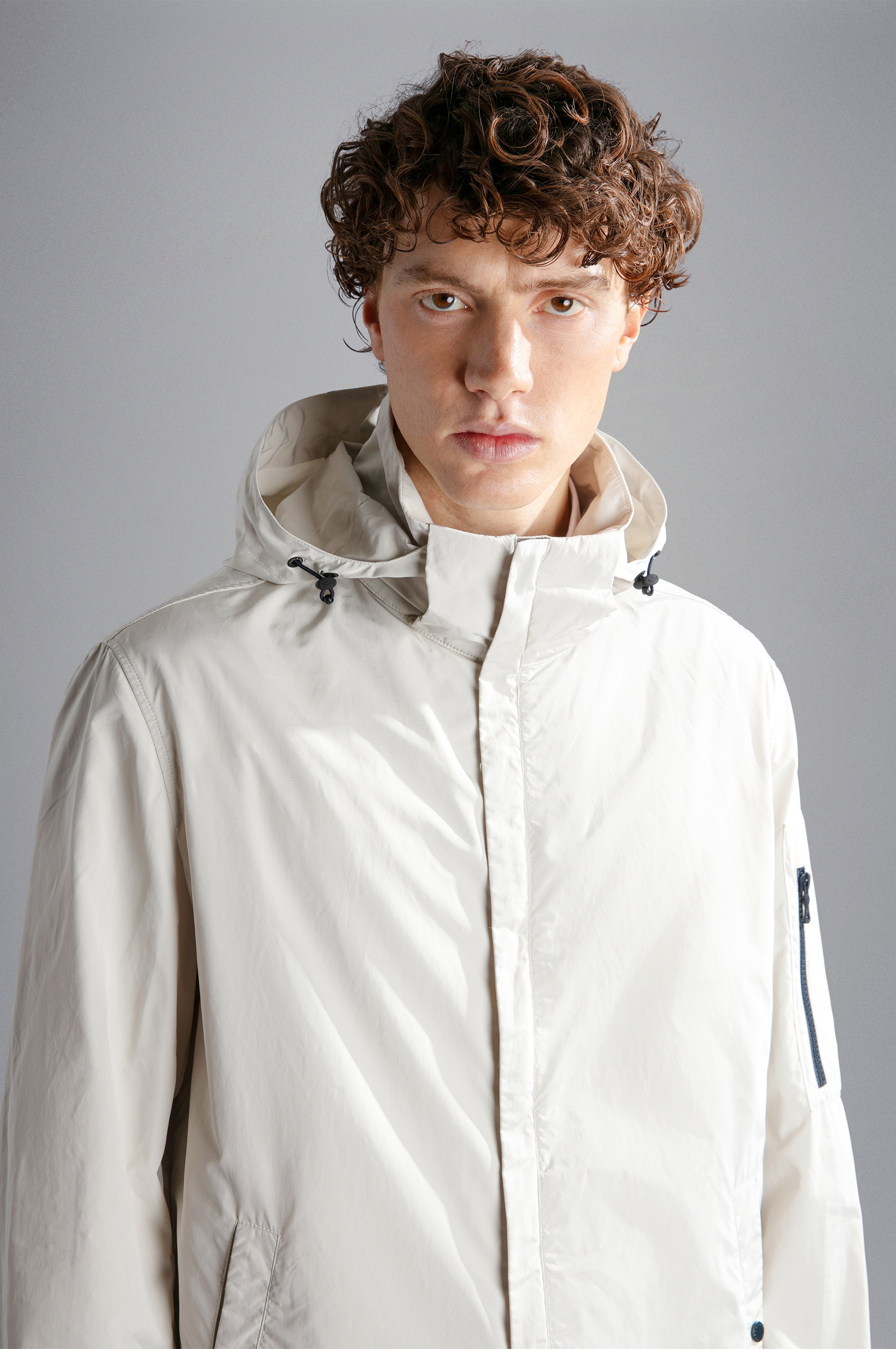 RE-130 HIGH DENSITY WINDBREAKER - 4