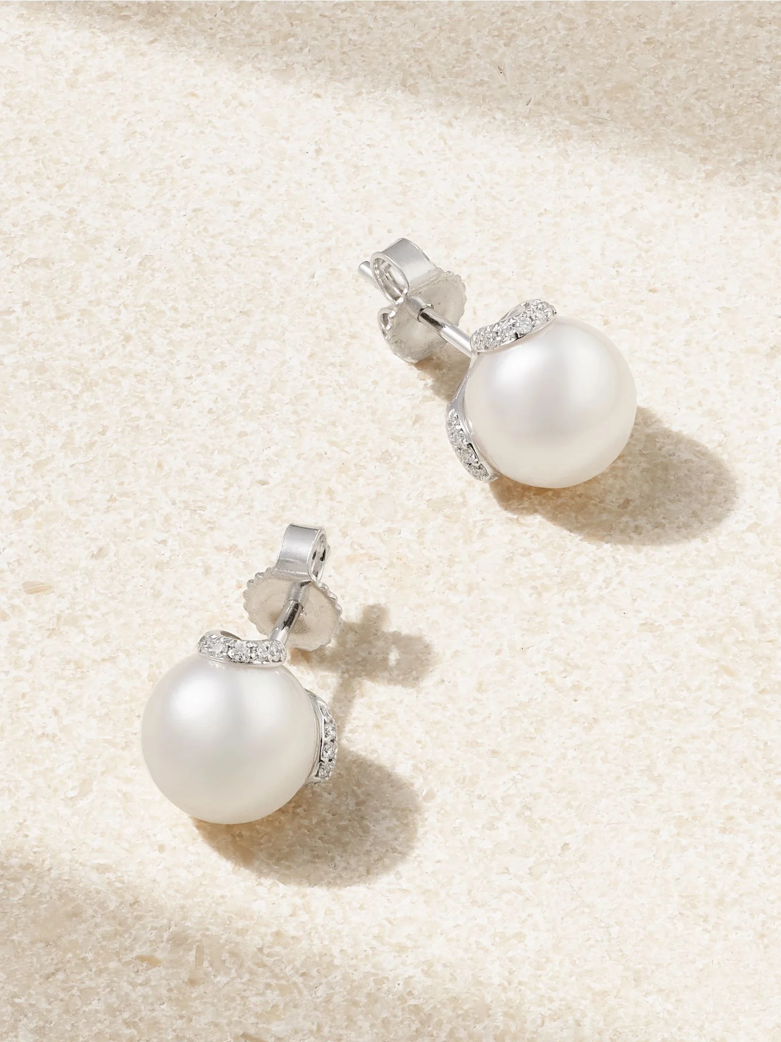 18-karat white gold, pearl and diamond earrings White - 1