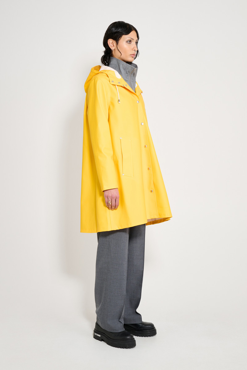 Stutterheim Mosebacke Raincoat Yellow outlook