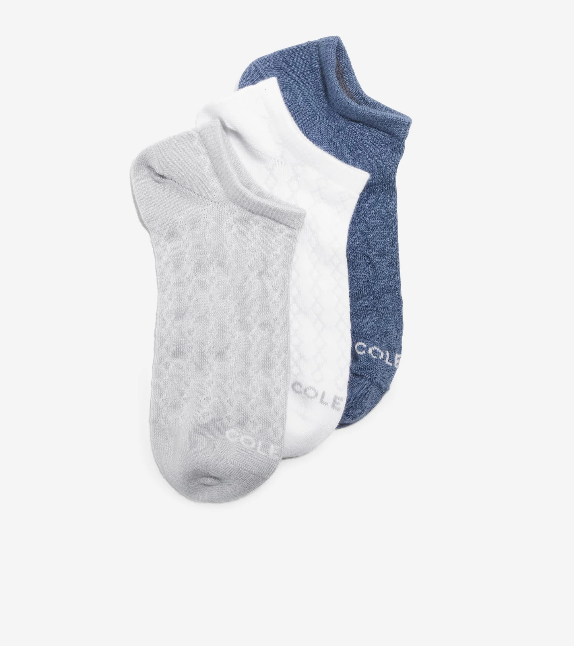 Women's 3-Pair Diamond Textured Super Soft Low Cut Socks - 1