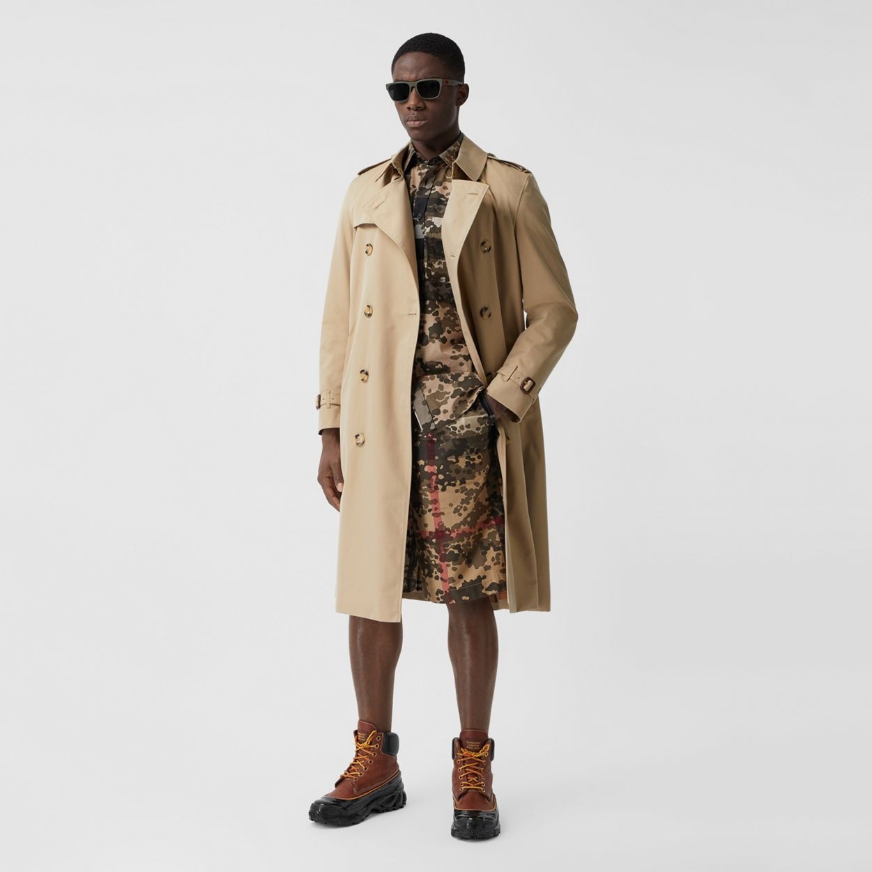 The Long Kensington Heritage Trench Coat - 7