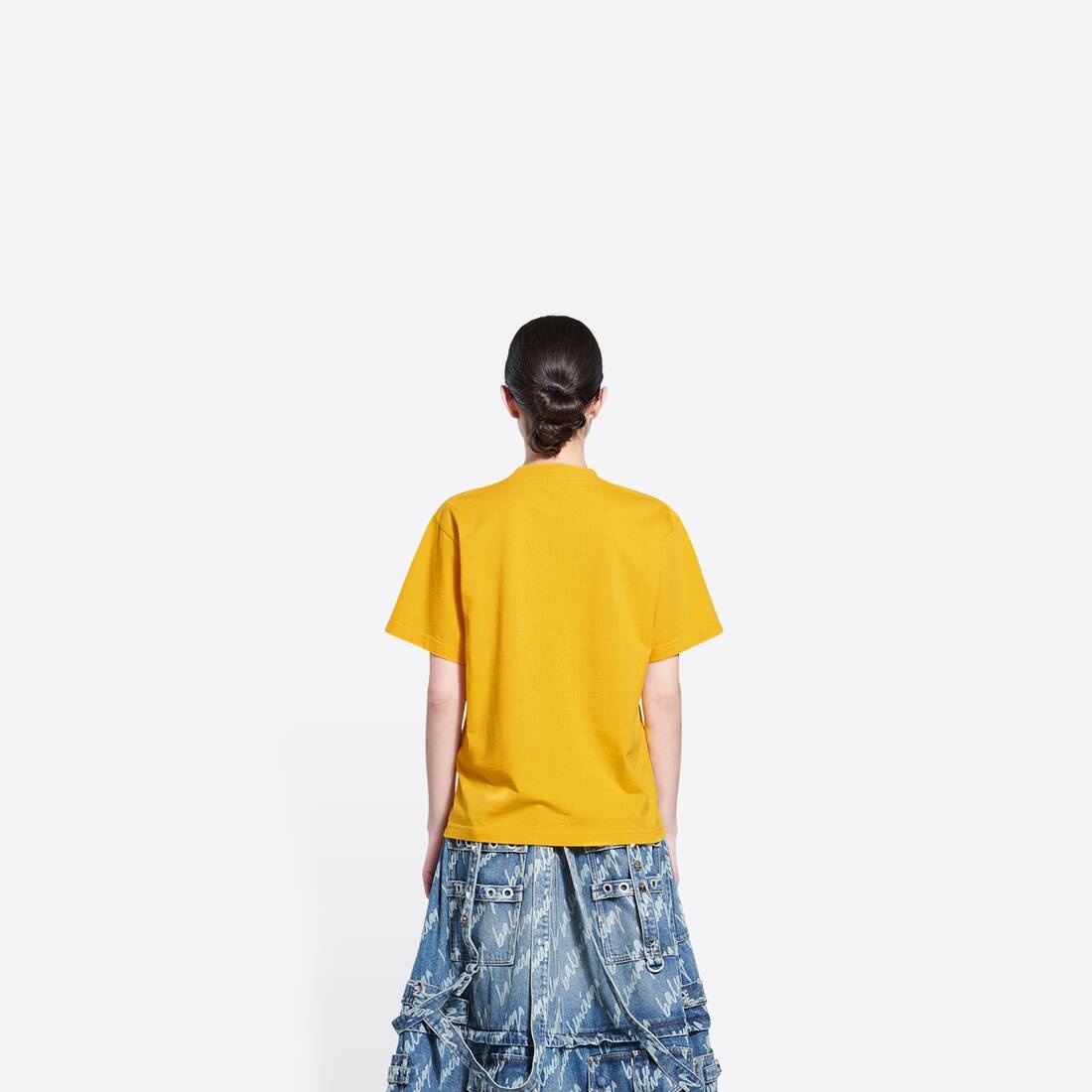 Women's The Simpsons Tm & © 20th Television T-shirt Small Fit in Yellow - 3