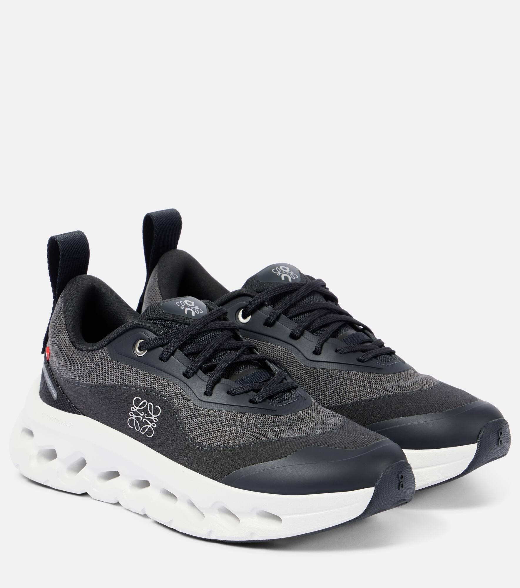 Loewe x On Cloudtilt 2.0 running shoes | mytheresa | REVERSIBLE