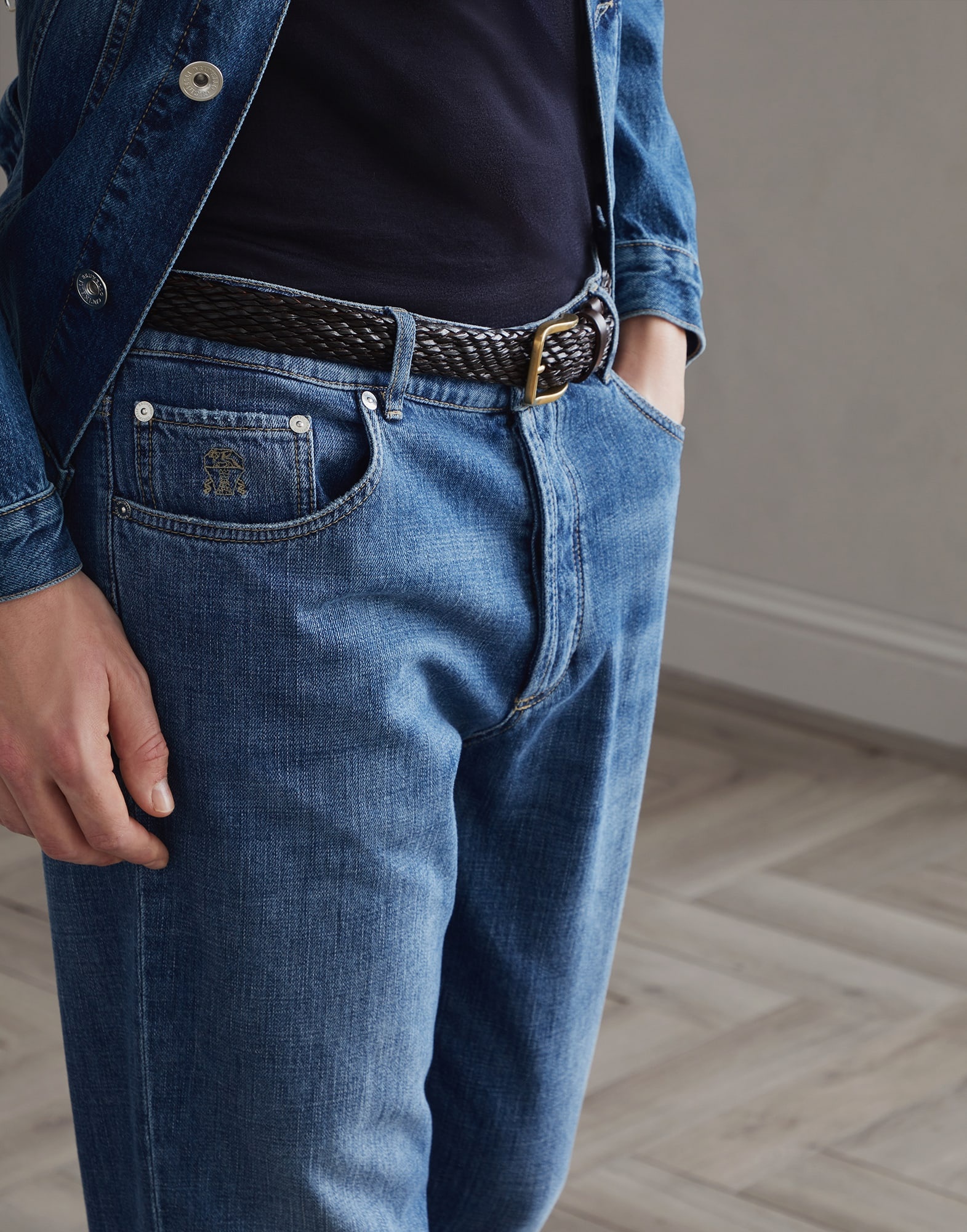 Lightweight denim traditional fit five-pocket trousers - 3