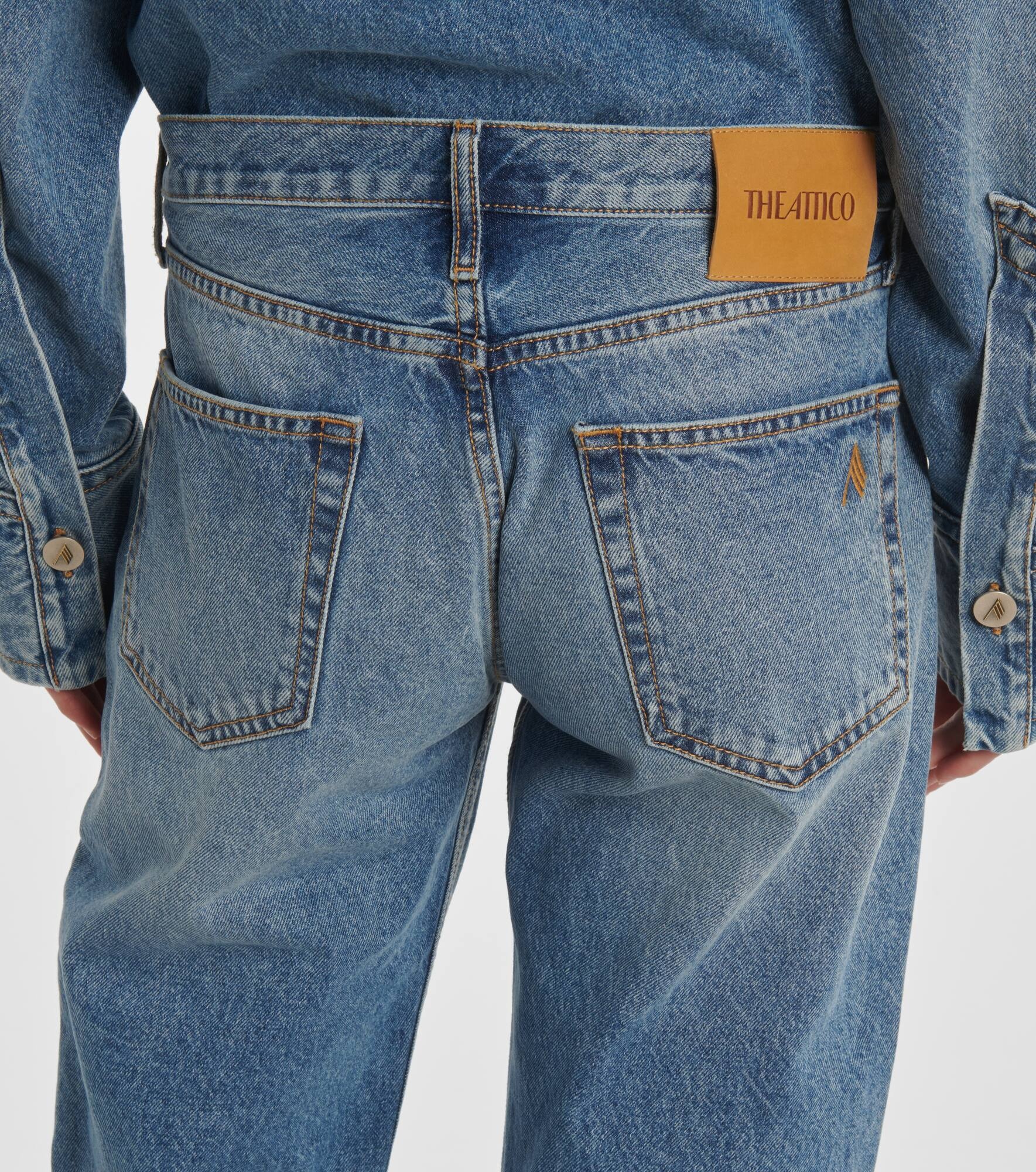Mid-rise straight jeans - 6