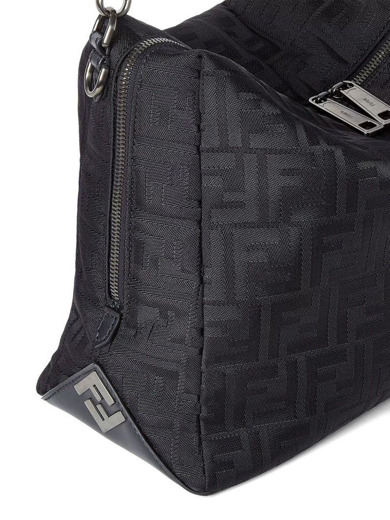 large Lui shoulder bag 4