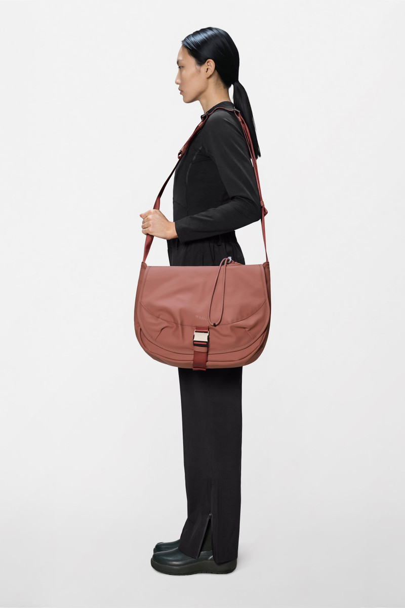 Bottle Messenger Bag 3