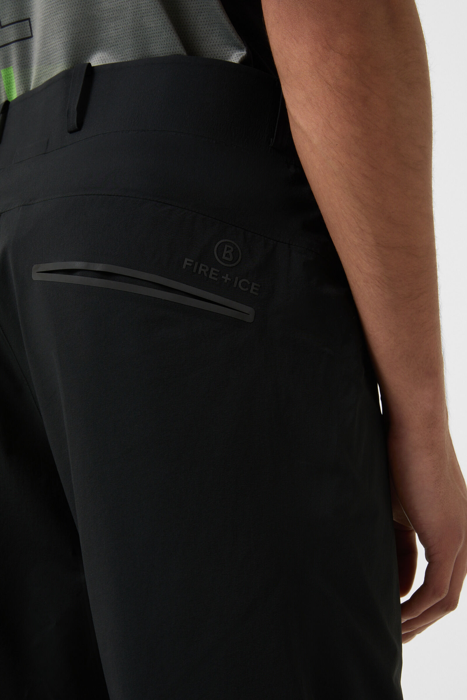 Beat functional pants in Black - 6