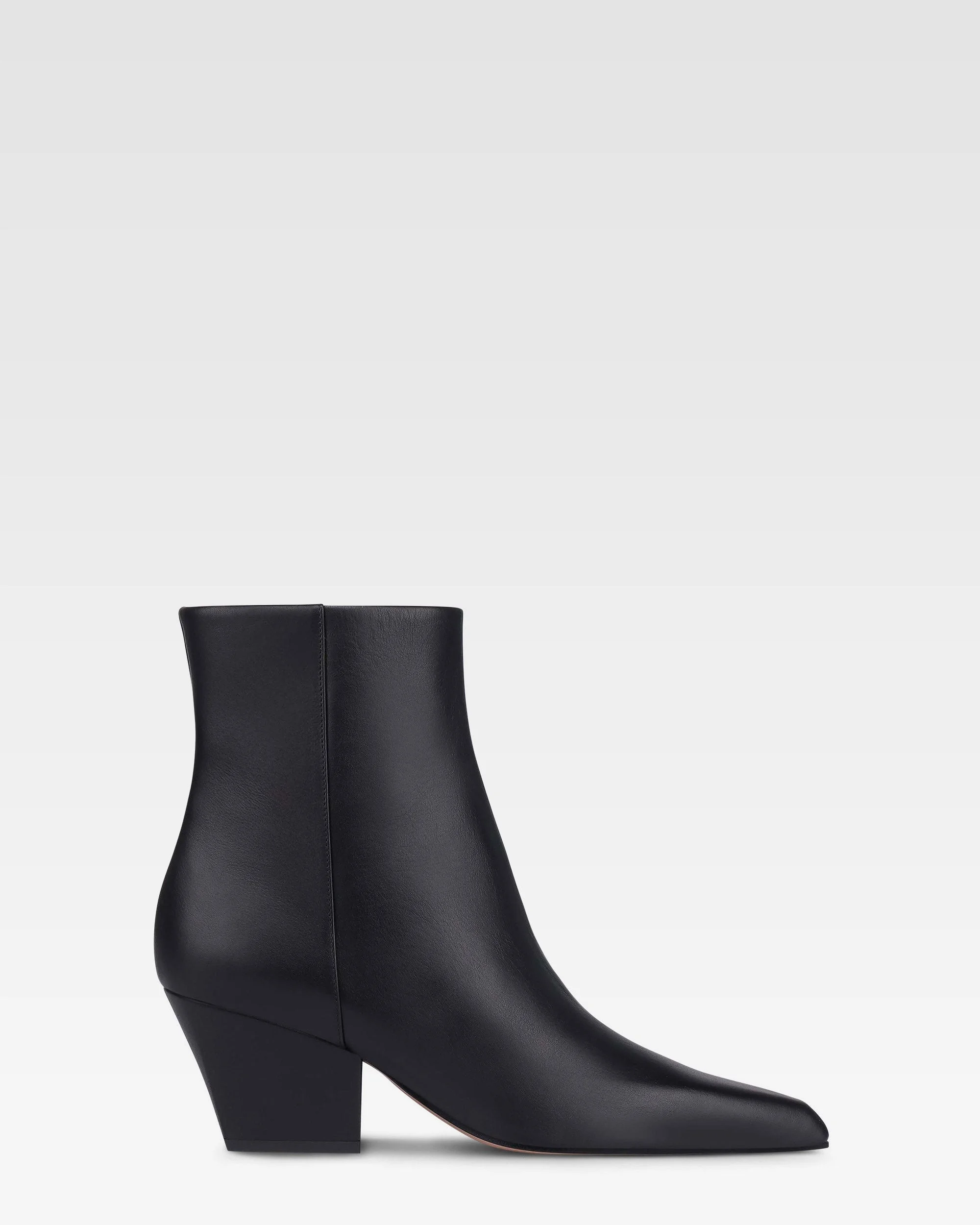Leather ankle boot - 1