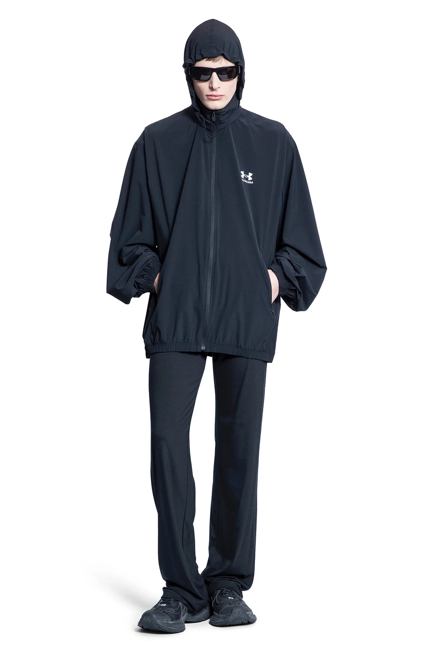 Under-Armour-Collaboration-Winbreaker - 5
