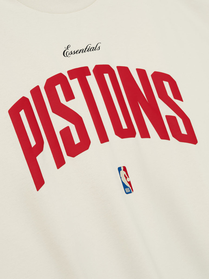 Pistons 90s Tee 3