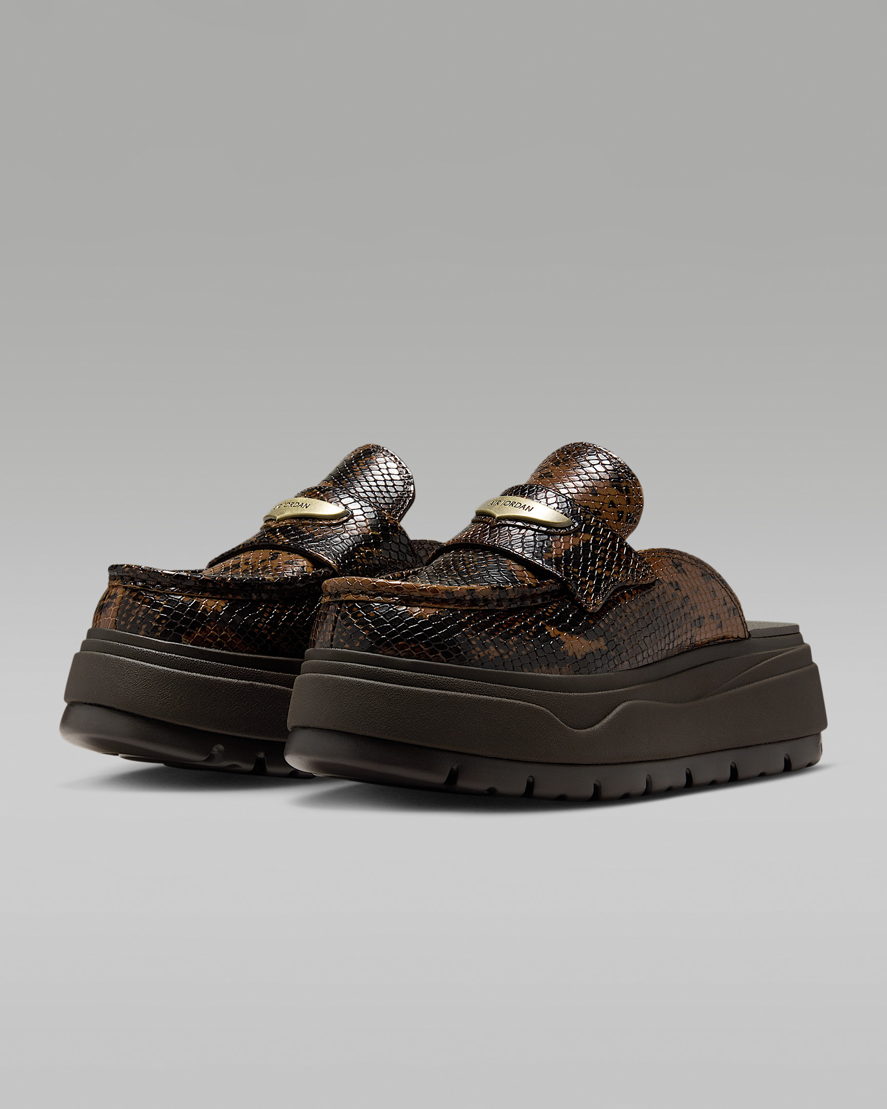 Air Jordan Mule SE Women's Shoes - 5