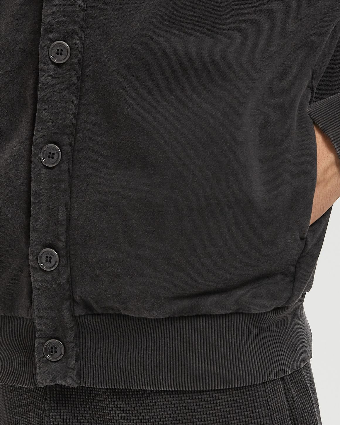 GARMENT DYE V NECK CARDIGAN - 4