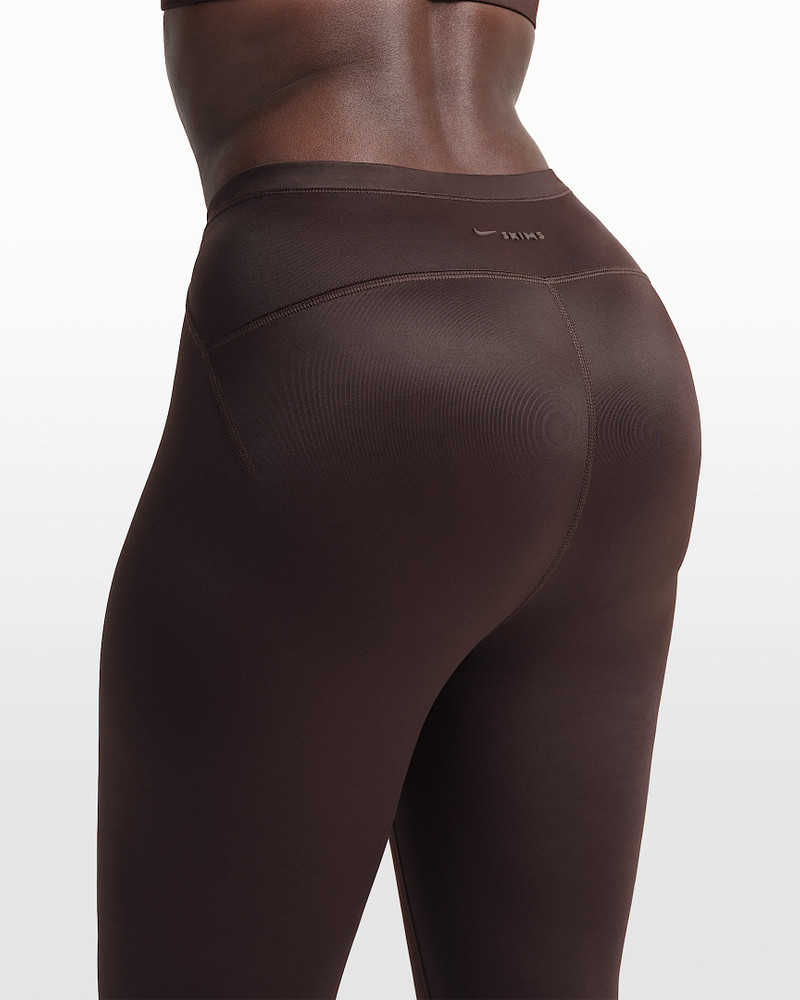 NikeSKIMS Shine Women's High-Waisted 17" Leggings with Drawcord 3