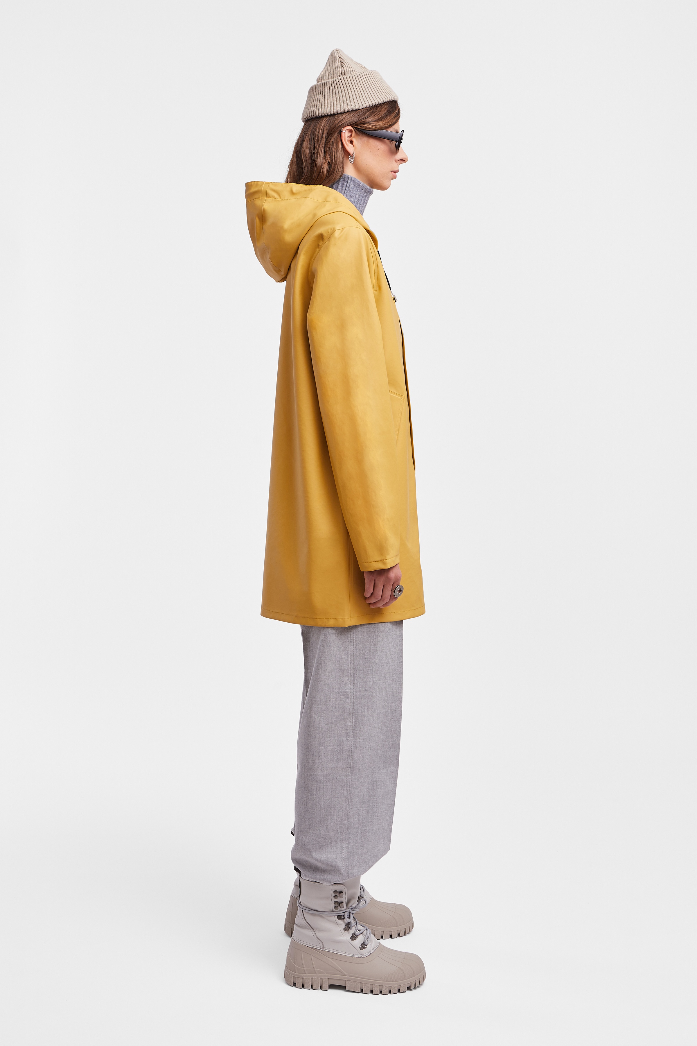 Stockholm Lightweight Women Raincoat Chai - 3