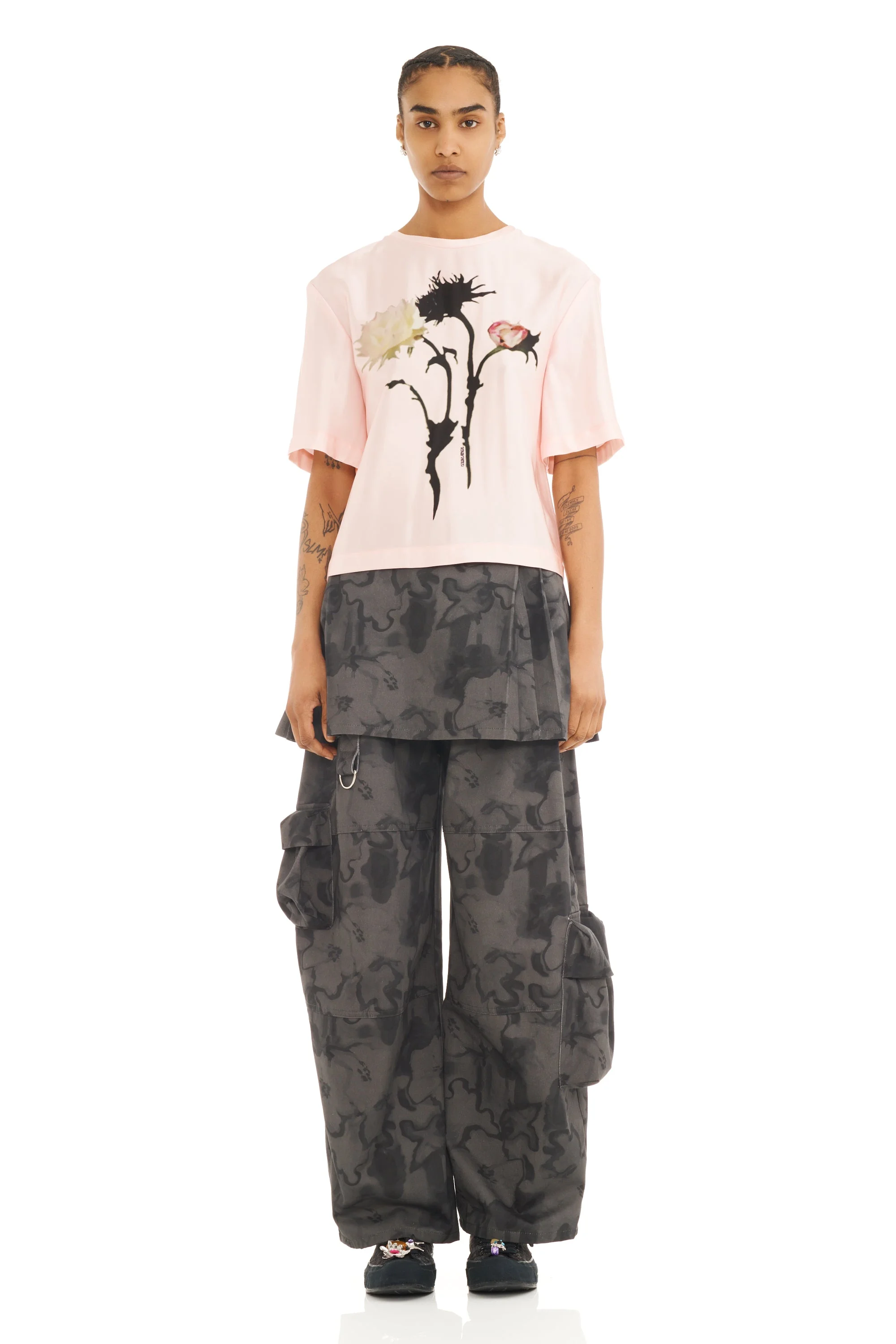 BLUSH FLOWER GOTH KRYSTLE TEE - 1