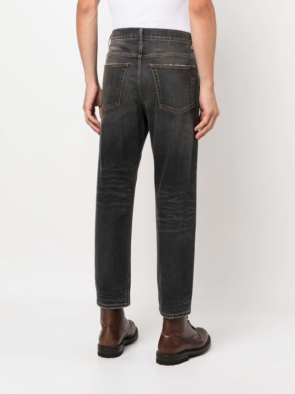 2005 tapered-leg jeans - 4