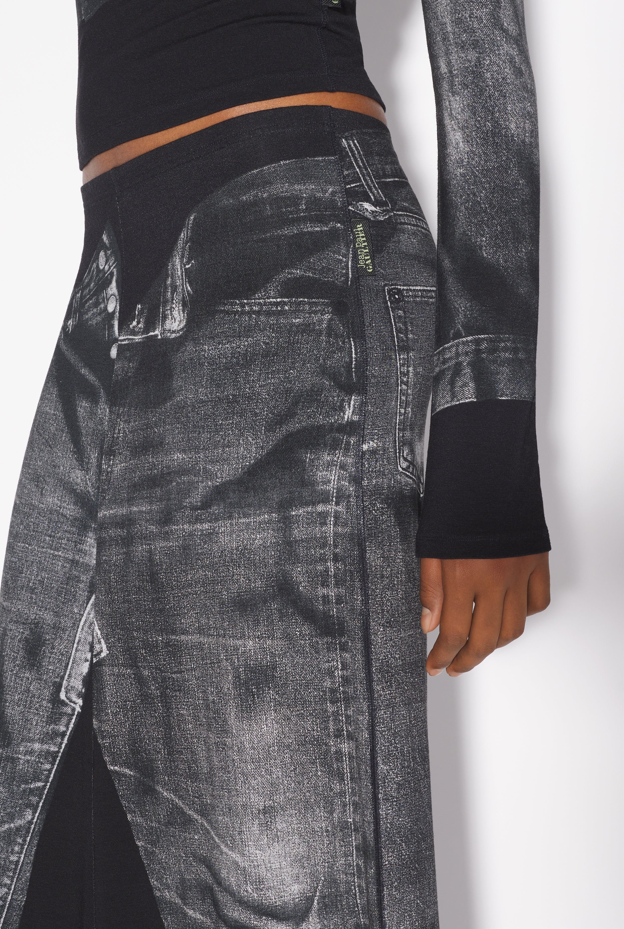 THE BLACK DENIM TROMPE L’OEIL SKIRT - 4