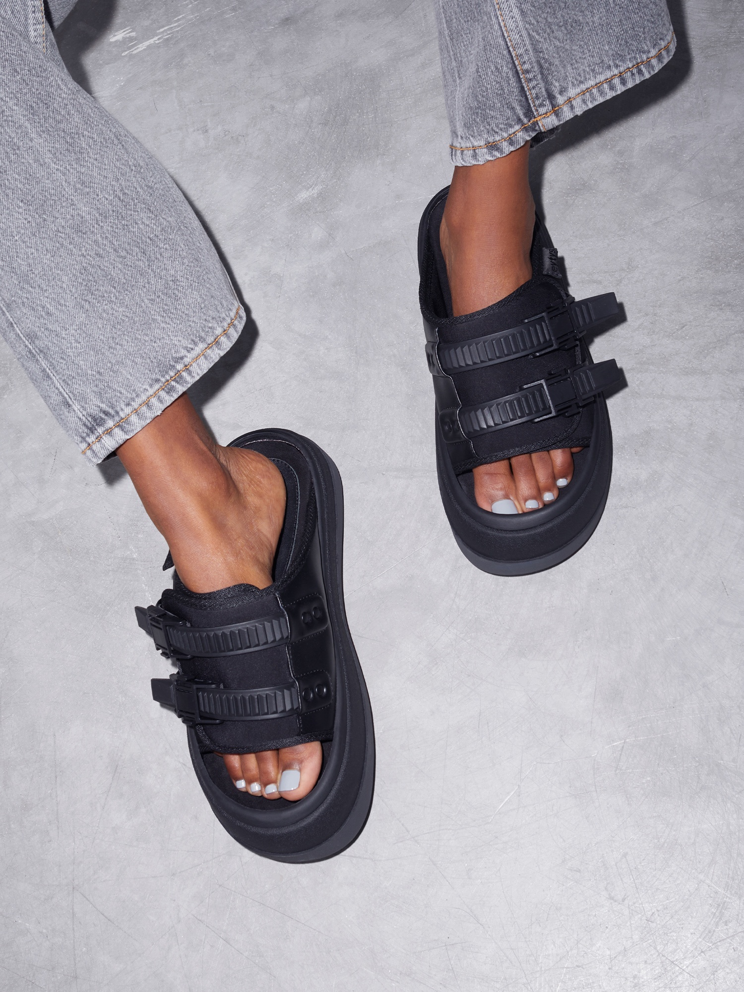 Capri Sandals - 5