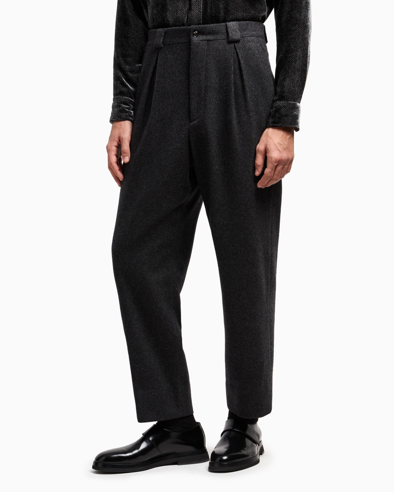 GIORGIO ARMANI CASUAL TROUSERS outlook