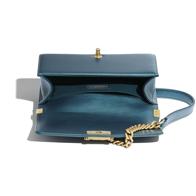 BOY CHANEL Handbag 3