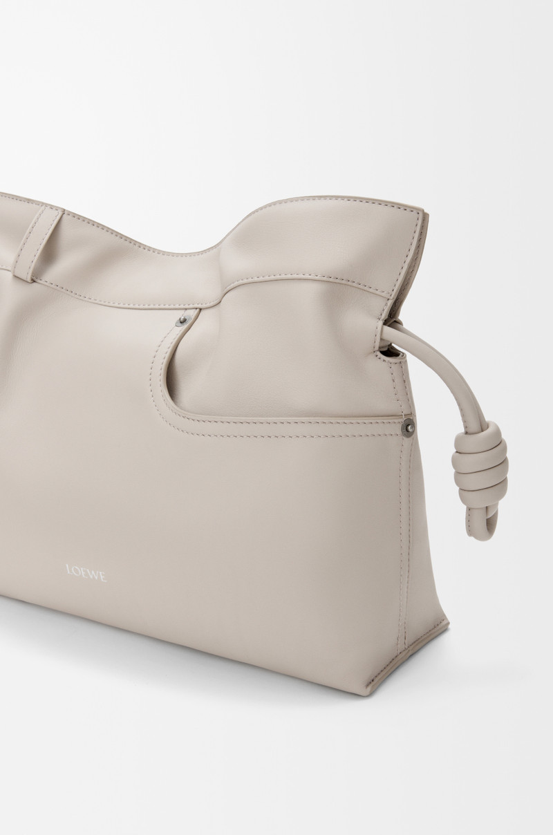 Panta medium Flamenco clutch in shiny calfskin 9