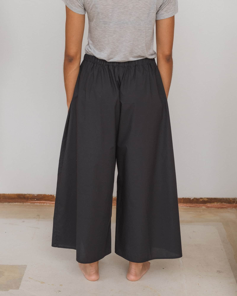 BASERANGE Cable Pants
                  - Organic Cotton Poplin outlook