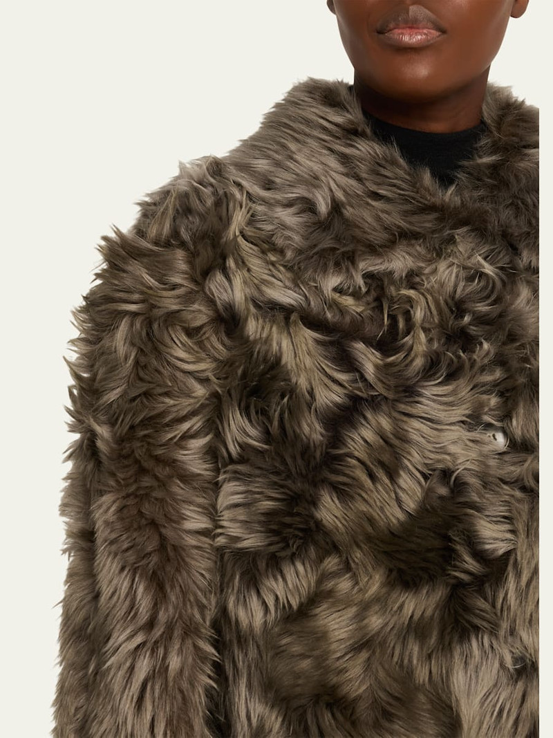 Yves Salomon Short Lamb Shearling Jacket outlook