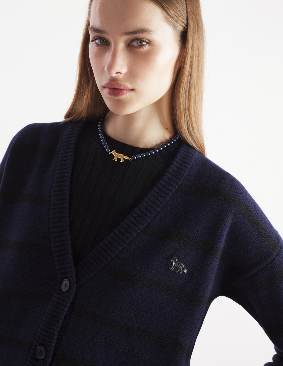 FESTIVE PEARLED PROFILE FOX PATCH STRIPPED CARDIGAN - 4