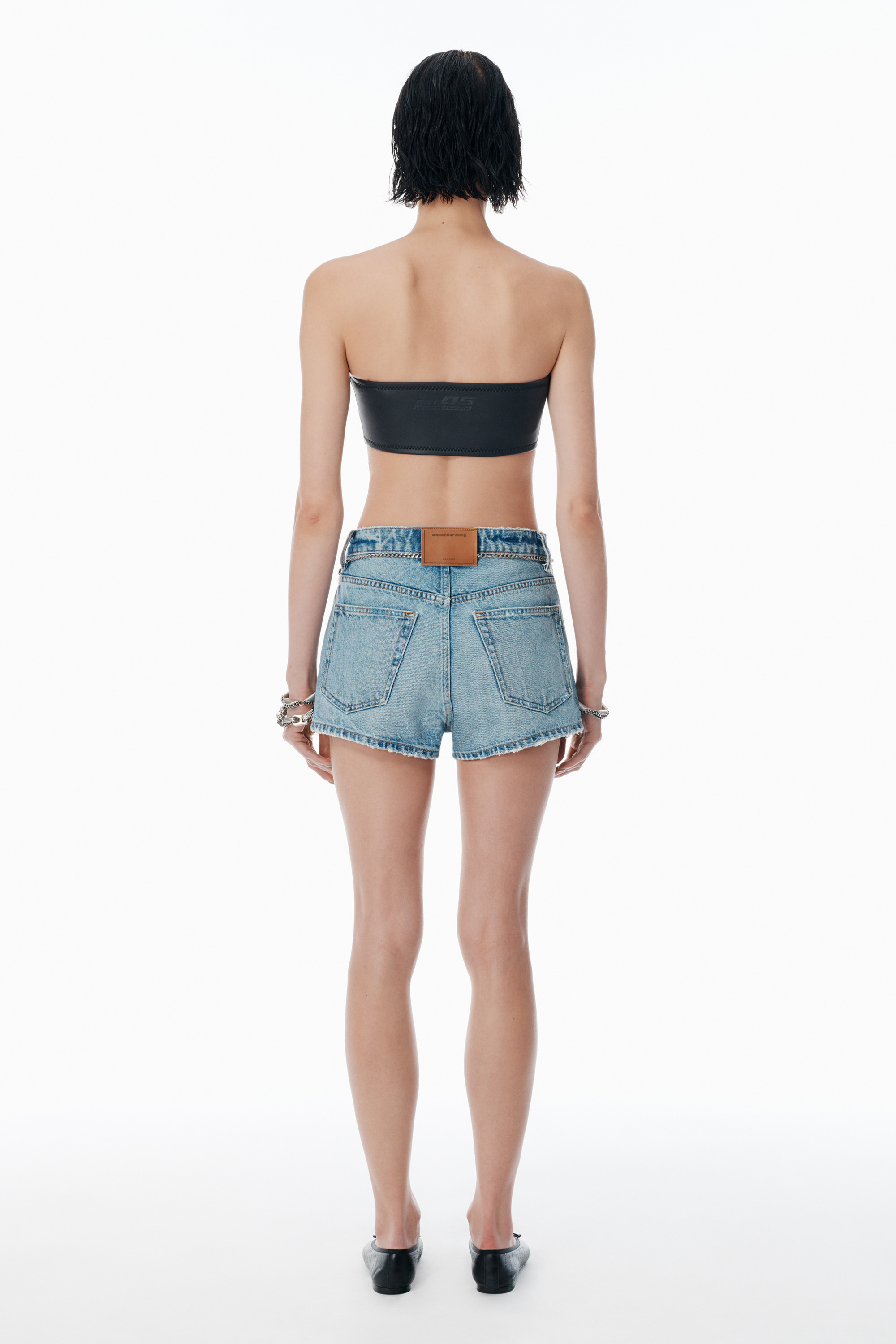 Regen Indigo Denim skort with chain belt - 4