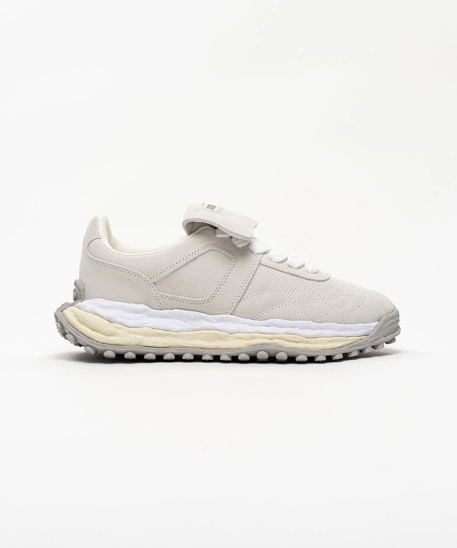 "SCOTT" OG Sole Suede Low-top Sneakers - 1