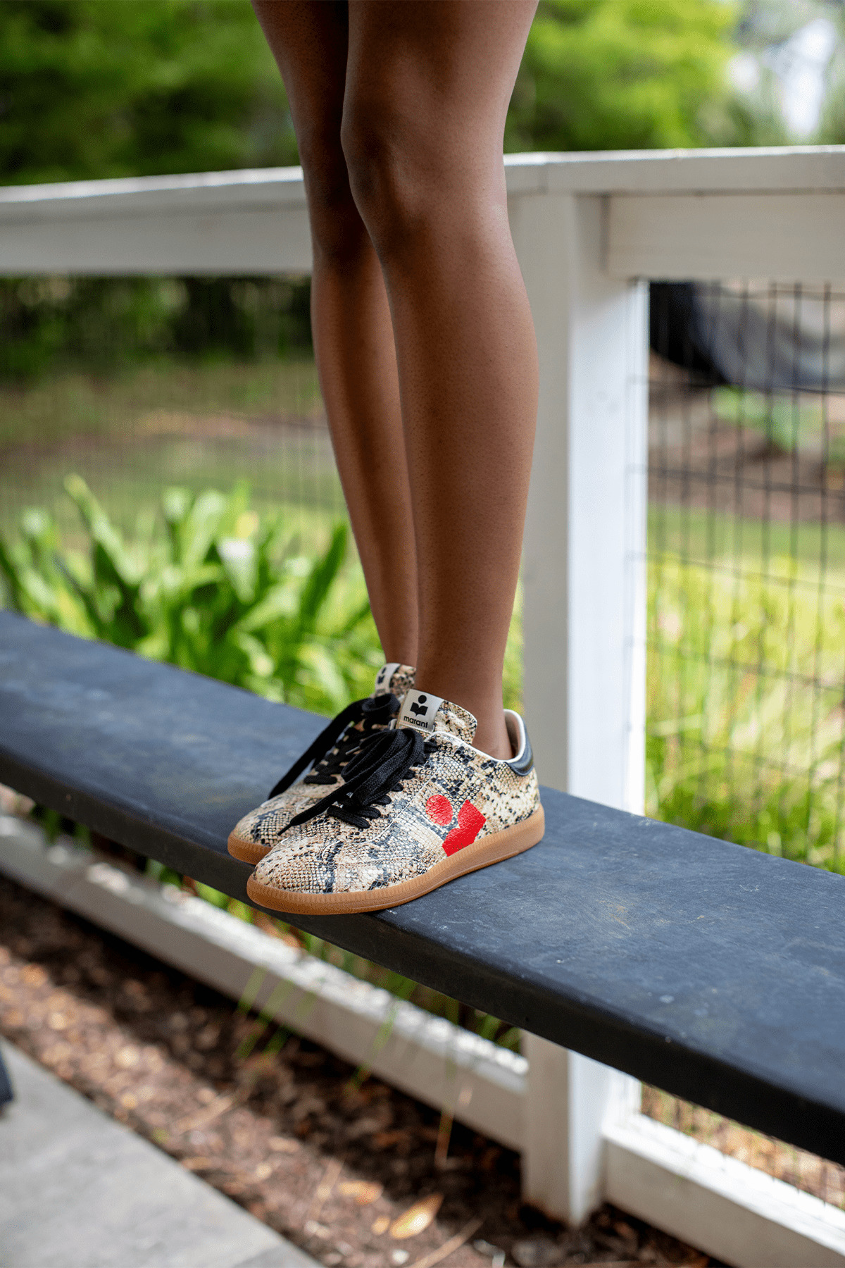 Kaycee Sneaker in Beige/Red - 5