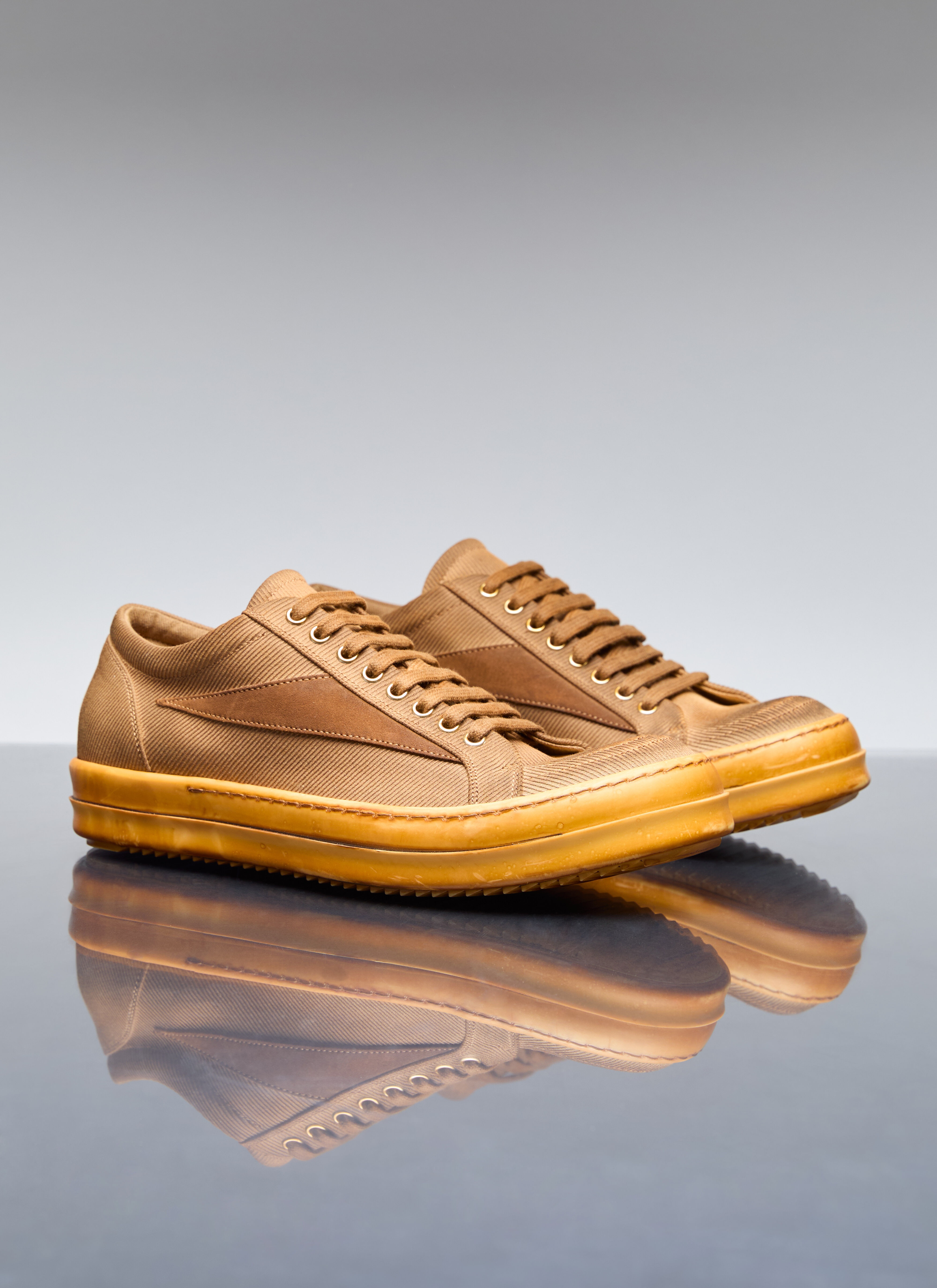 Vintage Sneakers - 3