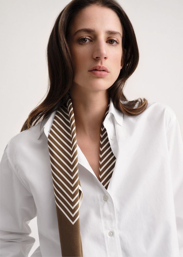 Centered monogram silk scarf mocha/vanilla - 4