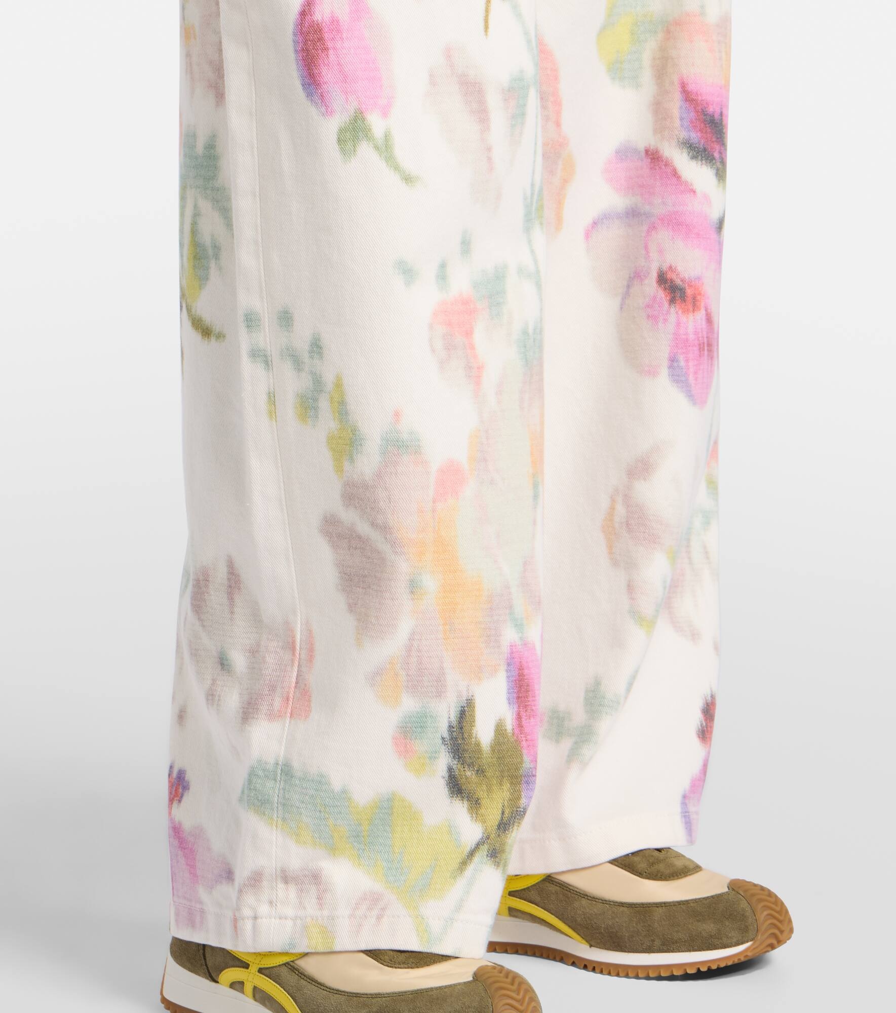 High-rise wide-leg jeans - 5