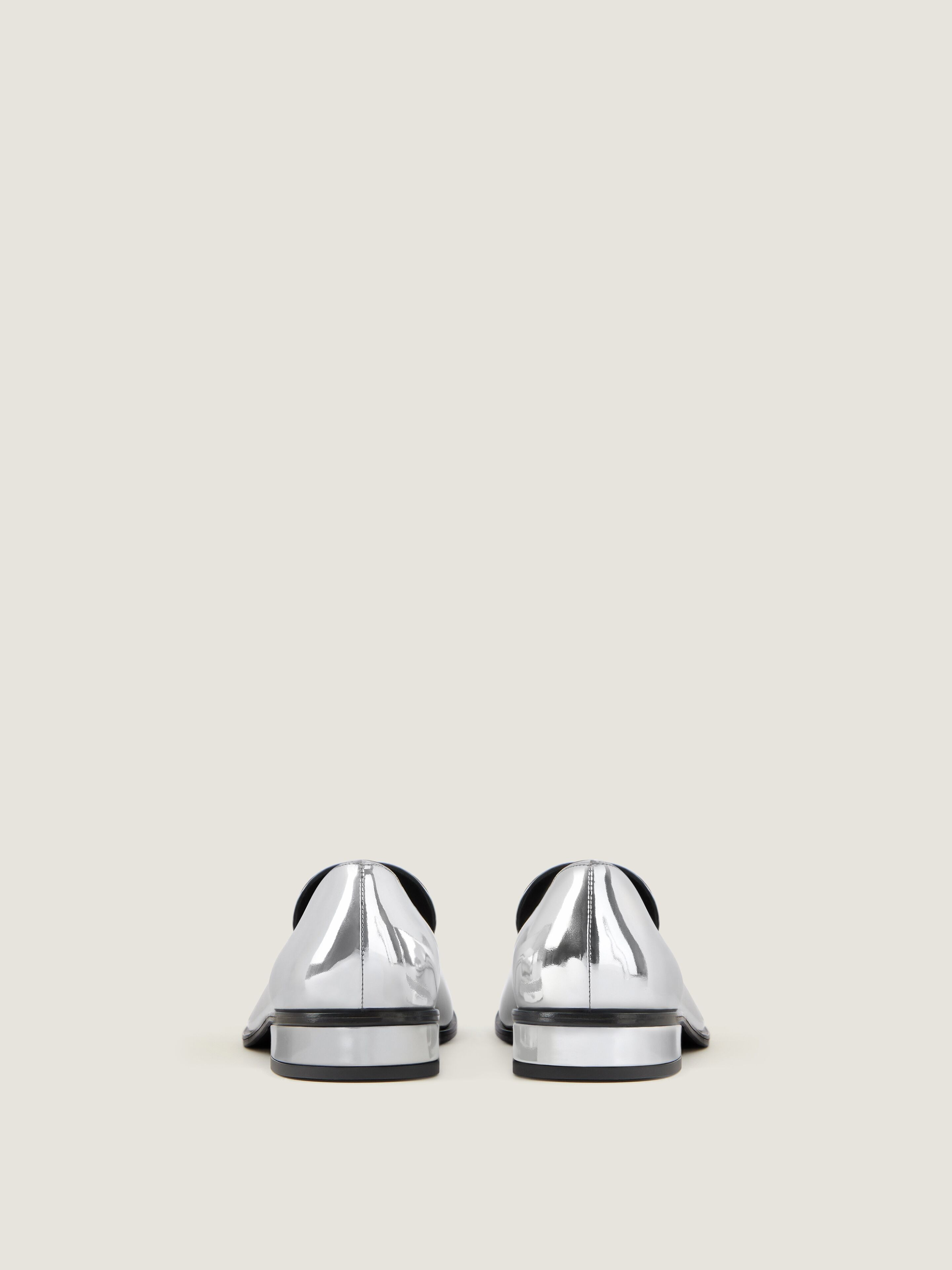 TUX LOAFERS IN MIRROR EFFECT LEATHER - 6